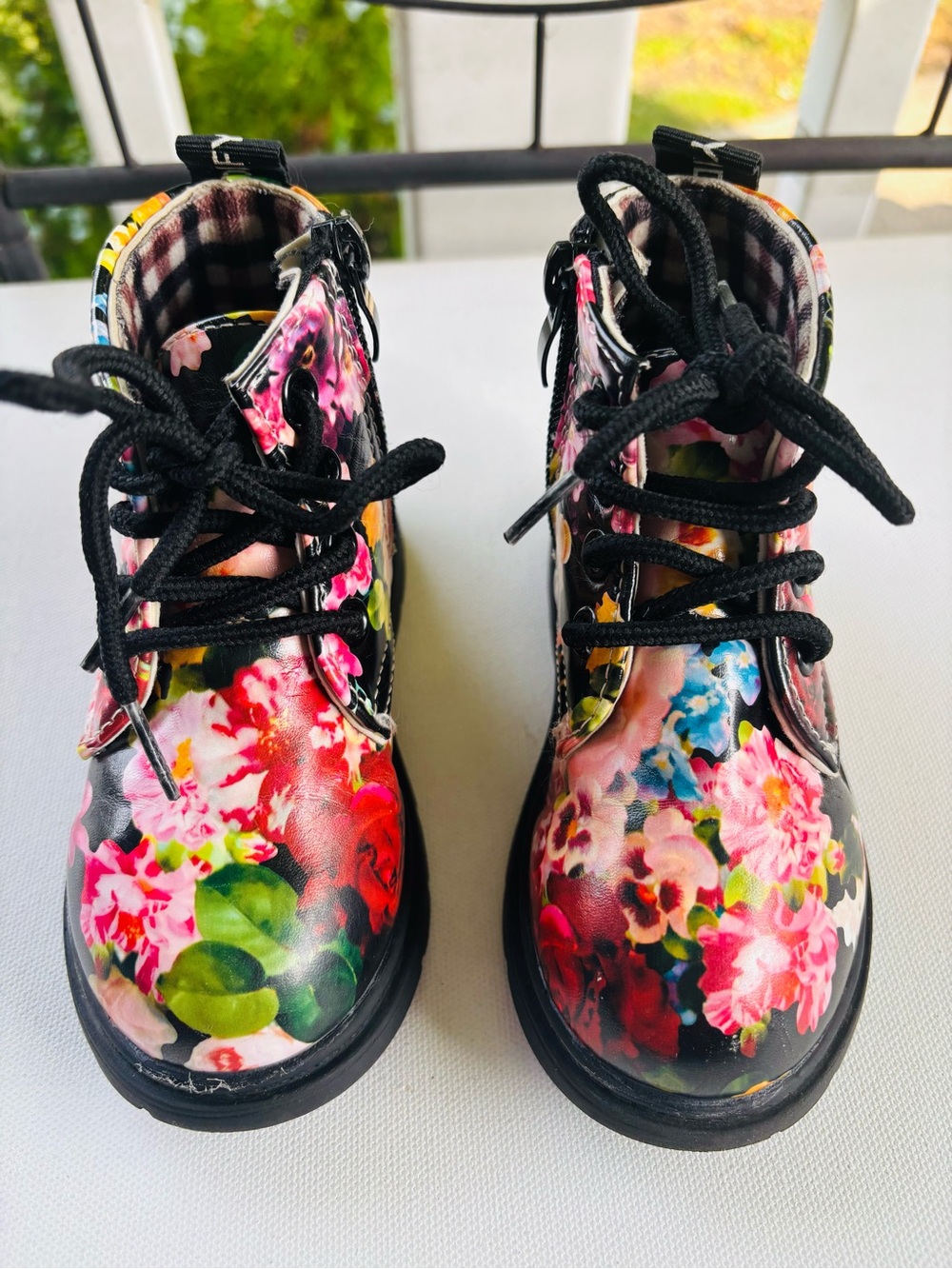 Girls Floral Lace-Up Ankle Boots - Pink & Black